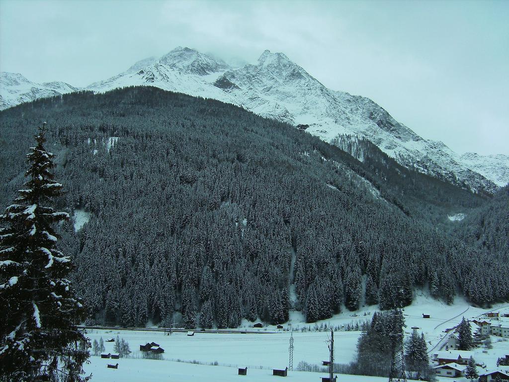 Ferienwohnung Haus Triumph Pettneu am Arlberg Exterior foto